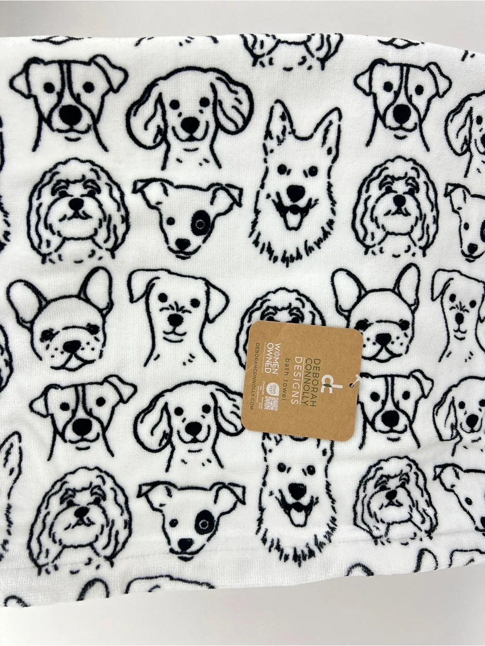 Deborah Connolly Bath Towel Set Dog Print Black White Velour Cotton 4 Pc Set NEW